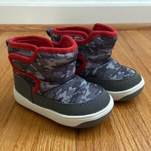 Stride Rite | Surprize by Stride Rite Baby Boots Size 4